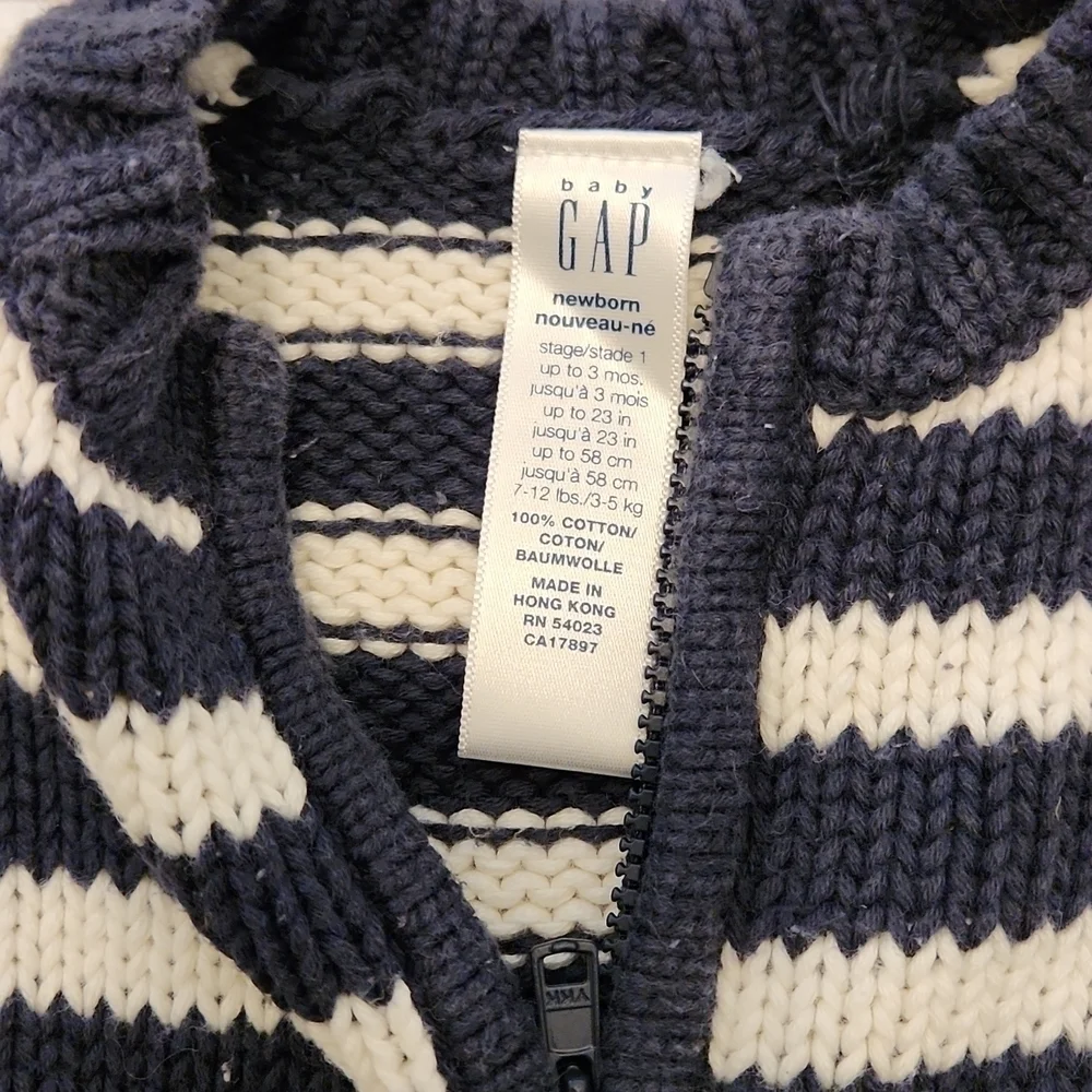 Newborn boy bundle- Baby Gap, carter's,  Old Navy onesies,  sweater
